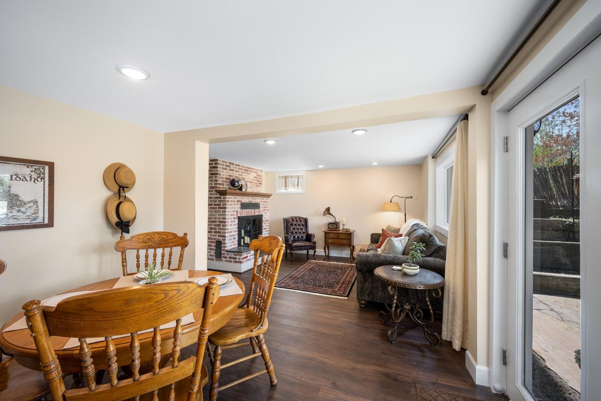 Country Cottage Basement Apartment Hayden Eksteriør billede